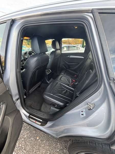 2016 AUDI Q5 2016 AUDI Q5