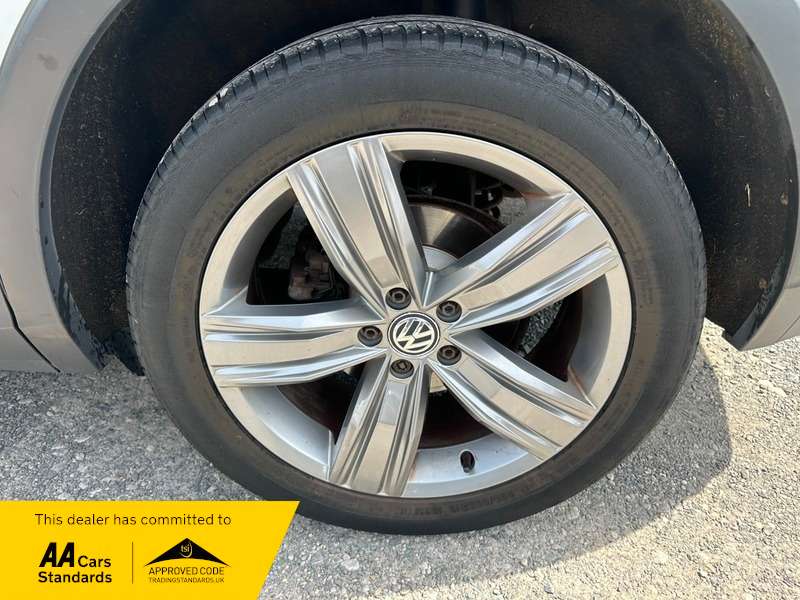 2016 VOLKSWAGEN TIGUAN 2016 VOLKSWAGEN TIGUAN