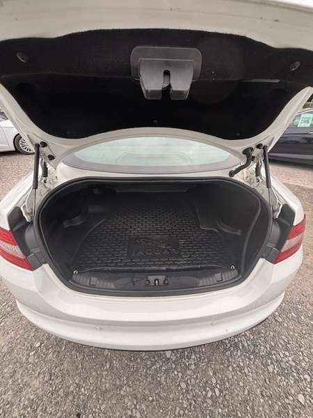 2015 JAGUAR XF 2015 JAGUAR XF