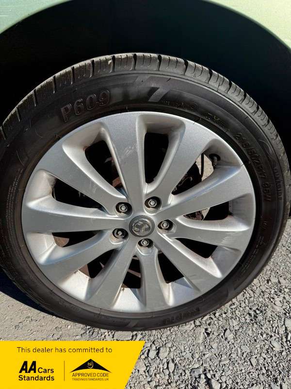 2011 VAUXHALL ASTRA 2011 VAUXHALL ASTRA