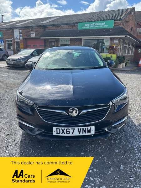 A 2017 VAUXHALL INSIGNIA GRAND SPORT TECH LINE NAV ECOTEC-SAT NAVIGATION-FULL SERVICE HISTORY-1 PREVIOUS OWNER-NEW CAMBELT DONE 86K A 2017 VAUXHALL INSIGNIA GRAND SPORT TECH LINE NAV ECOTEC-SAT NAVIGATION-FULL SERVICE HISTORY-1 PREVIOUS OWNER-NEW CAMBELT DONE 86K