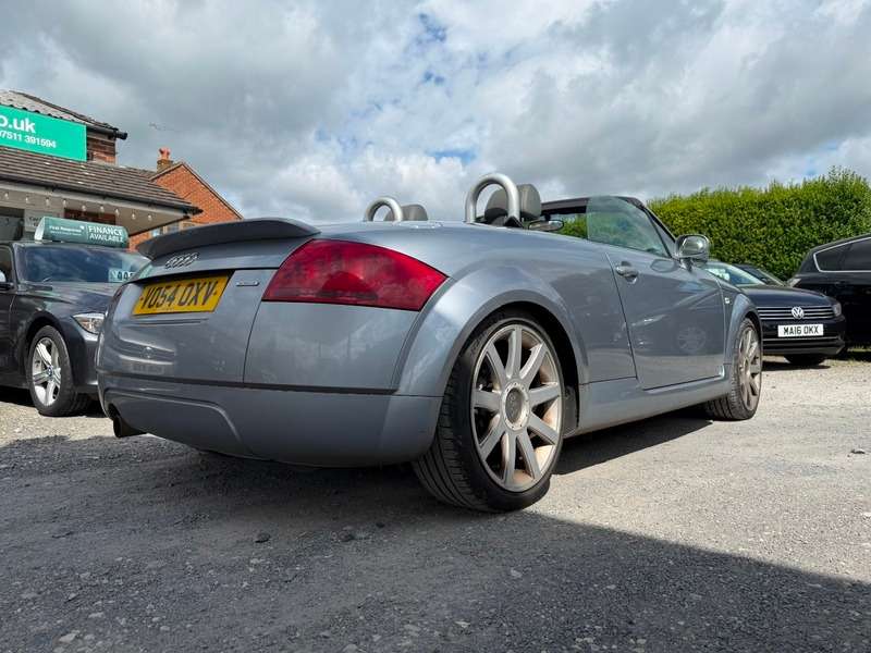 2004 AUDI TT 2004 AUDI TT