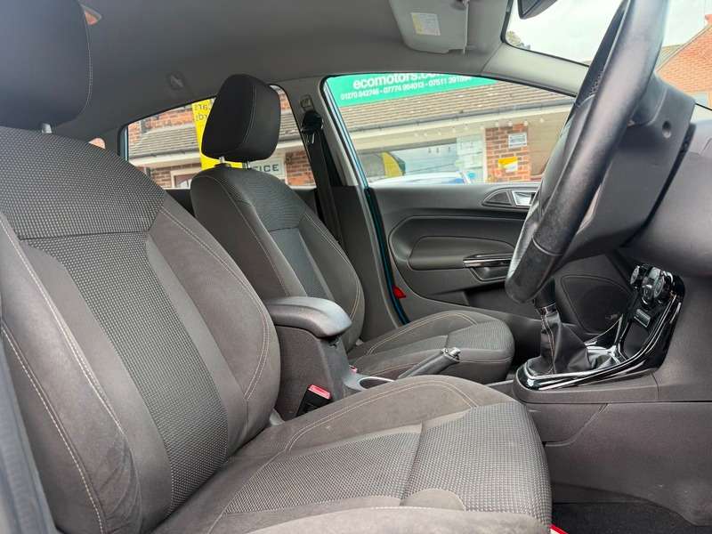 2015 FORD FIESTA 2015 FORD FIESTA