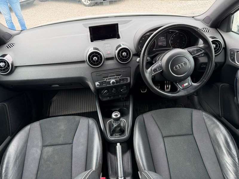 2016 AUDI A1 2016 AUDI A1