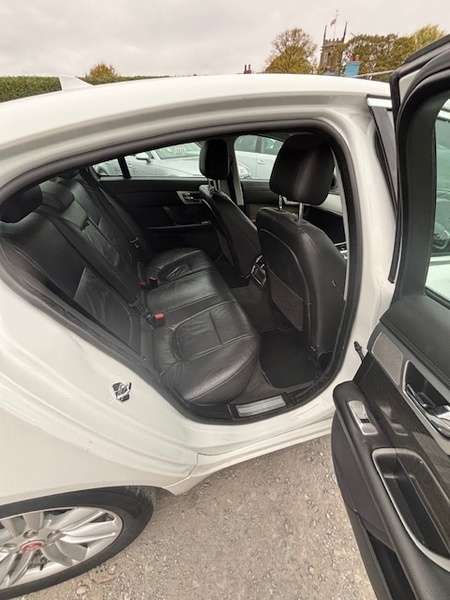 2015 JAGUAR XF 2015 JAGUAR XF