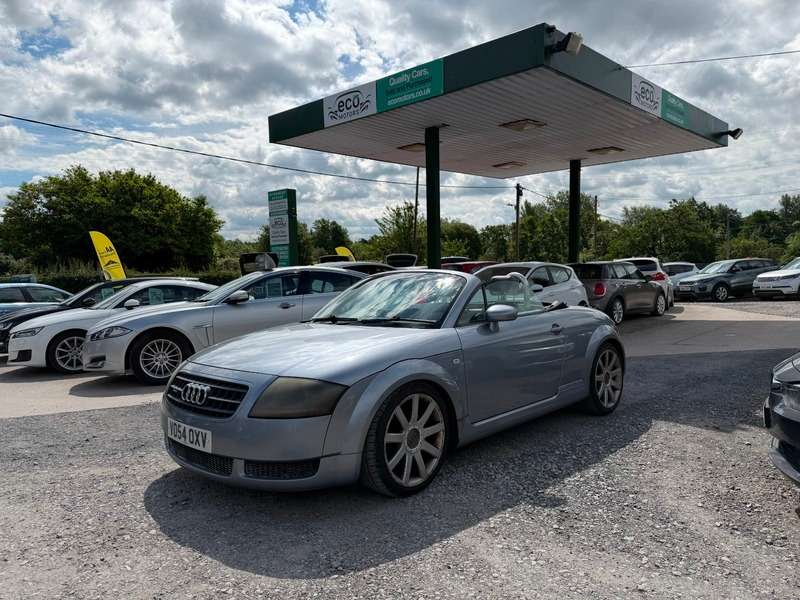 A 2004 AUDI TT ROADSTER QUATTRO (180BHP), SOFTTOP, BOSE SPEAKERS, HEATED SEATS, A/C, WELL LOOKED AFTER A 2004 AUDI TT ROADSTER QUATTRO (180BHP), SOFTTOP, BOSE SPEAKERS, HEATED SEATS, A/C, WELL LOOKED AFTER