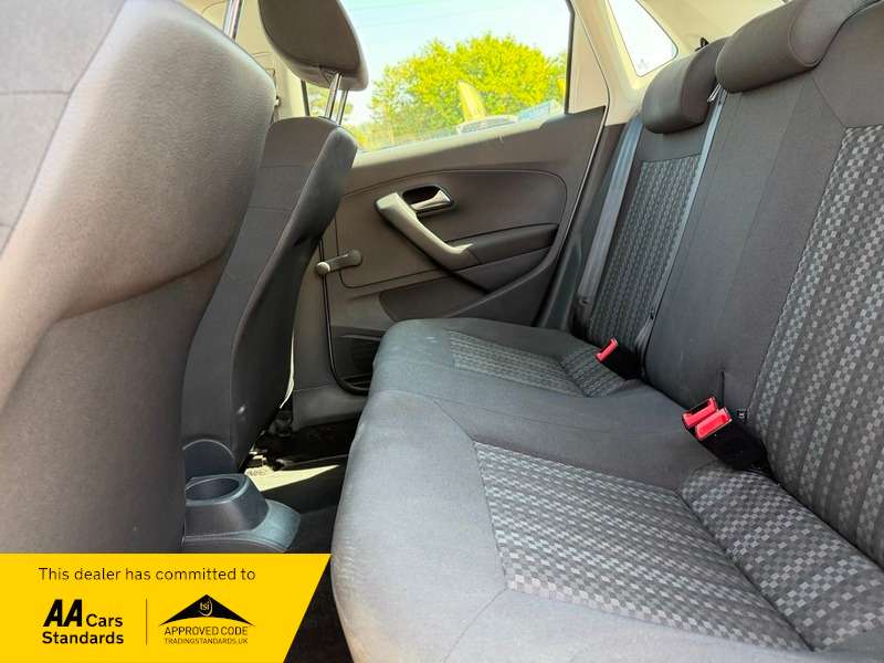 2015 VOLKSWAGEN POLO 2015 VOLKSWAGEN POLO