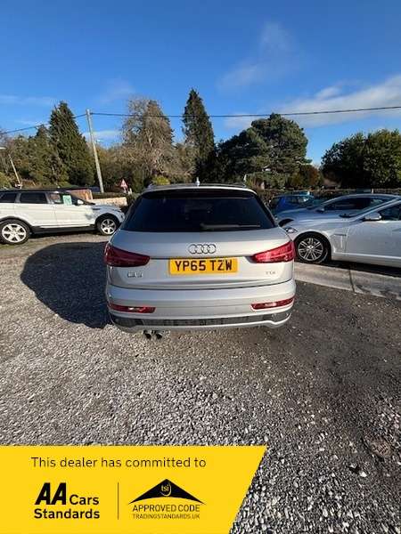 2015 AUDI Q3 2015 AUDI Q3