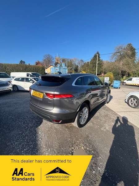 2016 JAGUAR F-PACE 2016 JAGUAR F-PACE