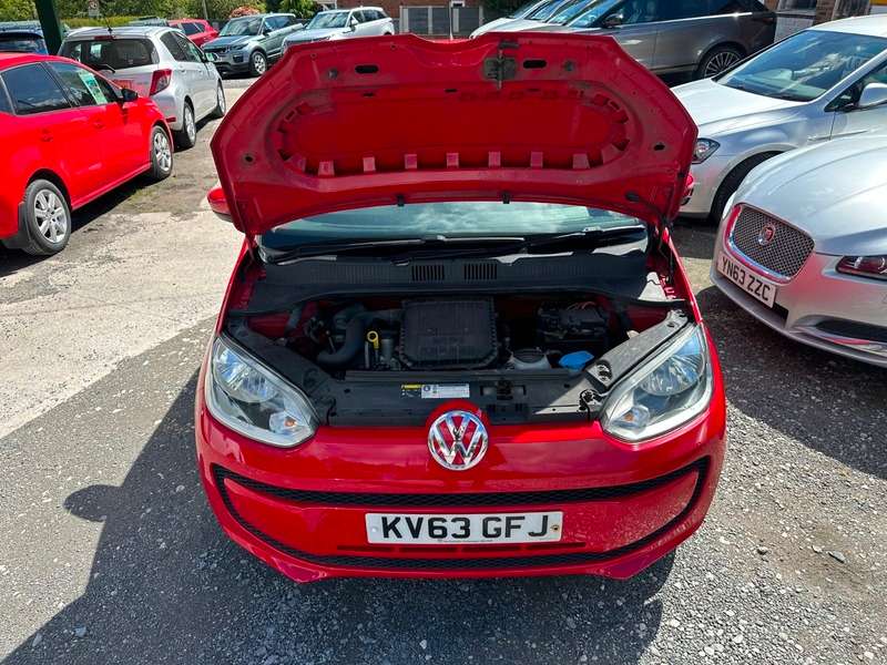 A 2013 VOLKSWAGEN UP MOVE UP £20 tax ideal first car low insurance immaculate in side and out A 2013 VOLKSWAGEN UP MOVE UP £20 tax ideal first car low insurance immaculate in side and out