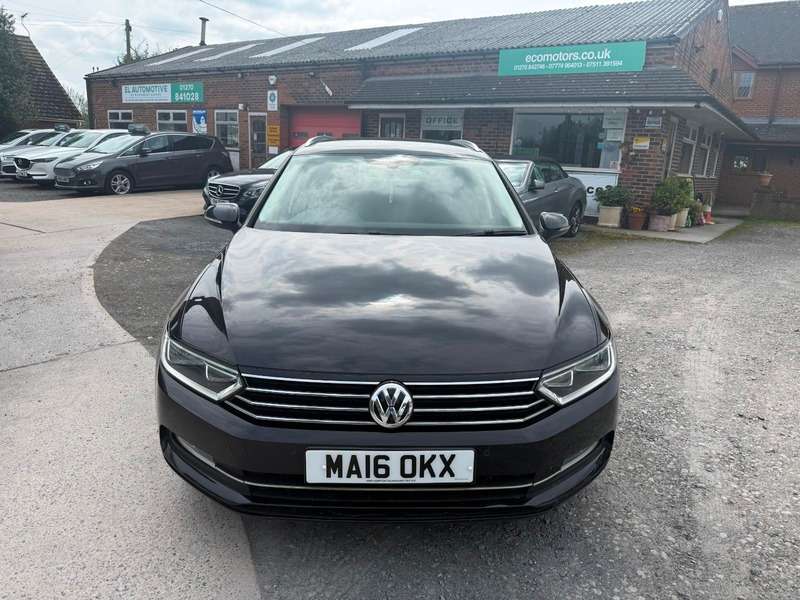 A 2016 VOLKSWAGEN PASSAT SE BUSINESS TDI BLUEMOTION TECH DSG 1 FORMER LADY OWNER 9 STAMP IN THE BOOK IMMACULATE INSIDE AND OUT A 2016 VOLKSWAGEN PASSAT SE BUSINESS TDI BLUEMOTION TECH DSG 1 FORMER LADY OWNER 9 STAMP IN THE BOOK IMMACULATE INSIDE AND OUT