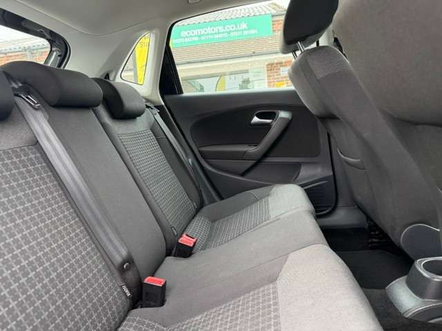 2015 VOLKSWAGEN POLO 2015 VOLKSWAGEN POLO