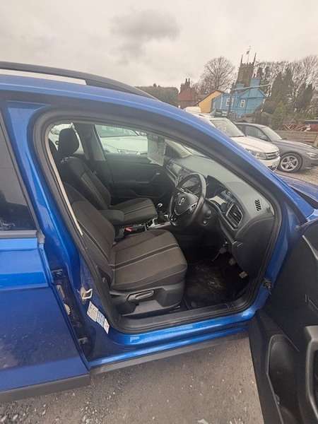 2019 VOLKSWAGEN T-ROC 2019 VOLKSWAGEN T-ROC