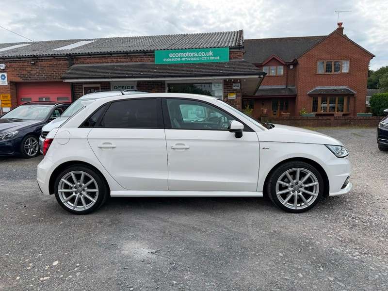 2016 AUDI A1 2016 AUDI A1