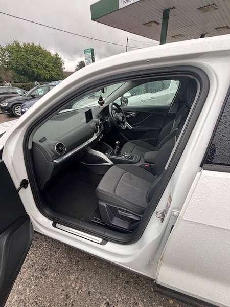 2017 AUDI Q2 2017 AUDI Q2