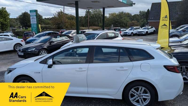 A 2020 TOYOTA COROLLA ICON-**HYBRID** ONE PREVIOUS OWNER FULL HISTORY FABULOUS SPECIFICATION AND SUPER LOW RUNNING COSTS-1 PREVIOUS OWNER!! A 2020 TOYOTA COROLLA ICON-**HYBRID** ONE PREVIOUS OWNER FULL HISTORY FABULOUS SPECIFICATION AND SUPER LOW RUNNING COSTS-1 PREVIOUS OWNER!!