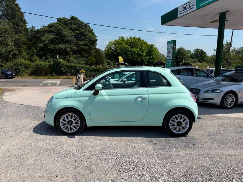 A 2014 FIAT 500 LOUNGE FANTASTIC VALUE, CHEAP INSURANCE, GREAT CONDITION cheap tax only £35 per year A 2014 FIAT 500 LOUNGE FANTASTIC VALUE, CHEAP INSURANCE, GREAT CONDITION cheap tax only £35 per year