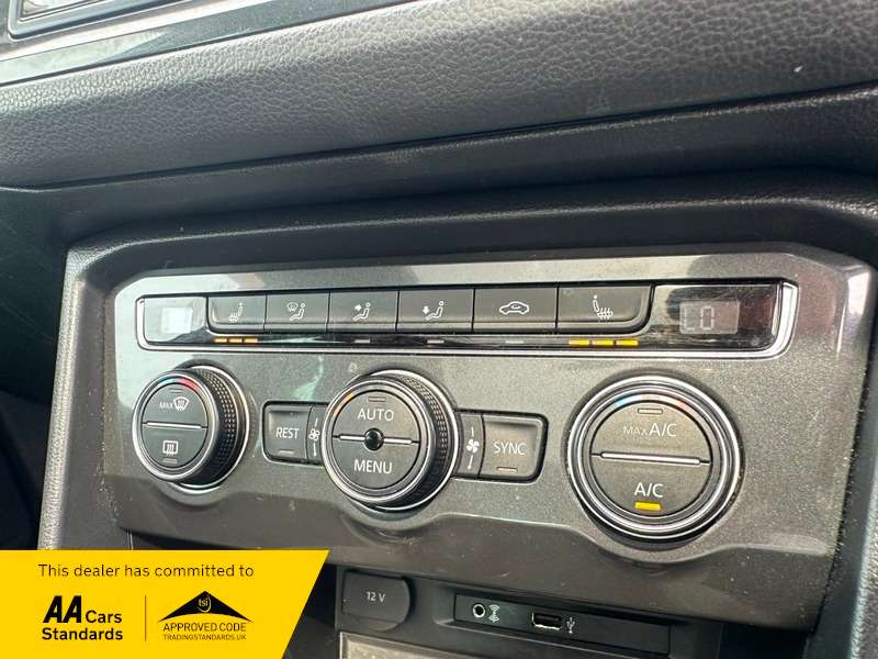 2016 VOLKSWAGEN TIGUAN 2016 VOLKSWAGEN TIGUAN