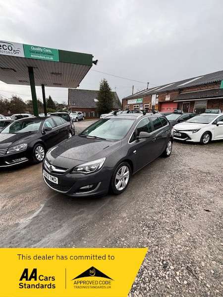 A 2013 VAUXHALL ASTRA SRI CDTI S/S-2 Previous Owners-MOT Untill November 2026!! A 2013 VAUXHALL ASTRA SRI CDTI S/S-2 Previous Owners-MOT Untill November 2026!!