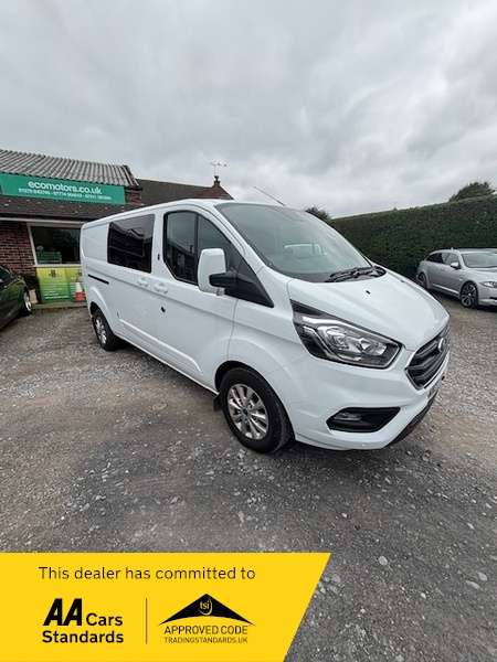 A 2022 FORD TRANSIT CUSTOM 300 LIMITED DCIV ECOBLUE-GREAT FOR THE FAMILY TRIPS OUT-FRONT AND REAR PARKING SENSORS-GREAT SERVICE HISTORY!! A 2022 FORD TRANSIT CUSTOM 300 LIMITED DCIV ECOBLUE-GREAT FOR THE FAMILY TRIPS OUT-FRONT AND REAR PARKING SENSORS-GREAT SERVICE HISTORY!!