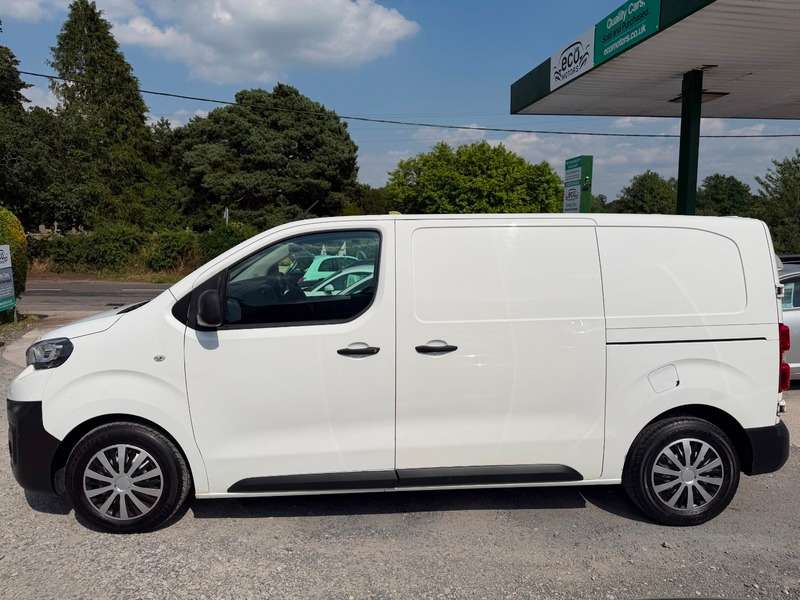 A 2019 PEUGEOT EXPERT BLUEHDI PROFESSIONAL L1, GREAT VALUE, CHEAP TO INSURE, CARPLAY, LOTS OF SPACE, A/C, BLUETOOTH A 2019 PEUGEOT EXPERT BLUEHDI PROFESSIONAL L1, GREAT VALUE, CHEAP TO INSURE, CARPLAY, LOTS OF SPACE, A/C, BLUETOOTH