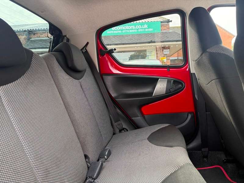 2014 TOYOTA AYGO 2014 TOYOTA AYGO