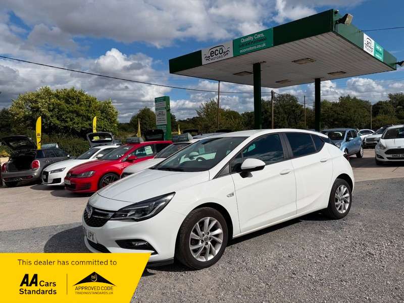 A 2019 VAUXHALL ASTRA DESIGN ECOTEC S/S, A/C, LOW MILLAGE, ALLOYS, SURROUND SPEAKERS,LIKE NEW INSIDE A 2019 VAUXHALL ASTRA DESIGN ECOTEC S/S, A/C, LOW MILLAGE, ALLOYS, SURROUND SPEAKERS,LIKE NEW INSIDE