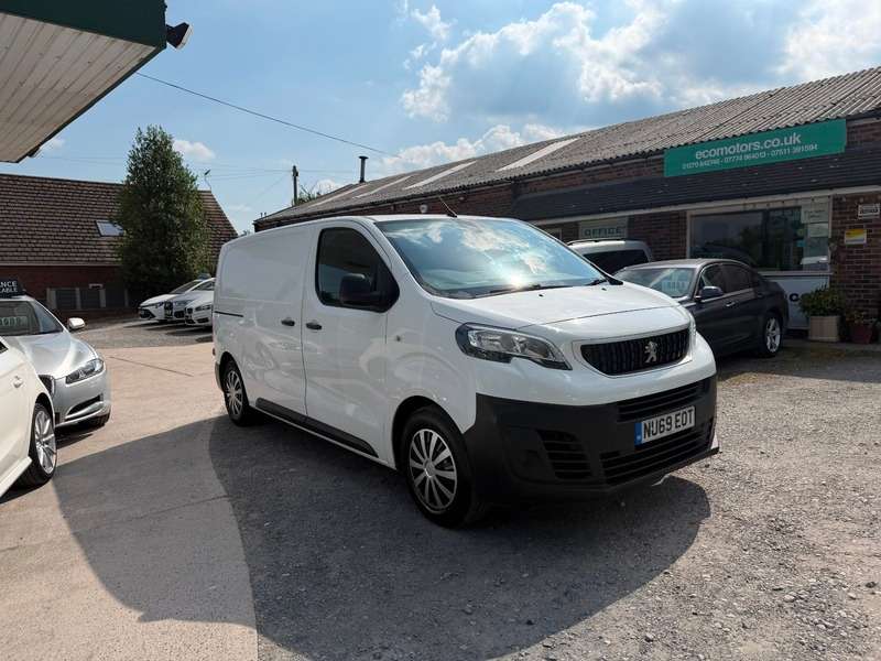 A 2019 PEUGEOT EXPERT BLUEHDI PROFESSIONAL L1, GREAT VALUE, CHEAP TO INSURE, CARPLAY, LOTS OF SPACE, A/C, BLUETOOTH A 2019 PEUGEOT EXPERT BLUEHDI PROFESSIONAL L1, GREAT VALUE, CHEAP TO INSURE, CARPLAY, LOTS OF SPACE, A/C, BLUETOOTH