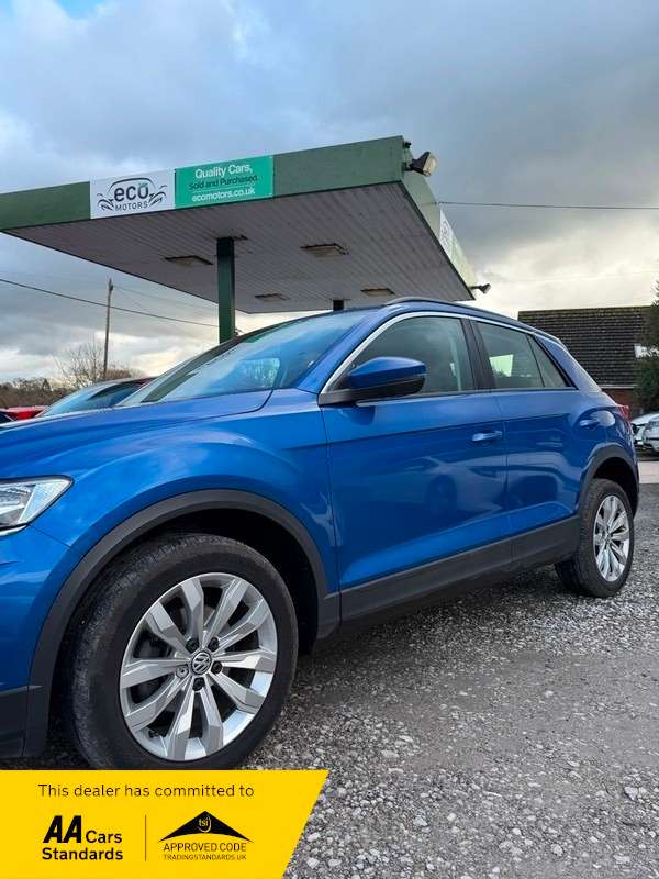 2019 VOLKSWAGEN T-ROC 2019 VOLKSWAGEN T-ROC