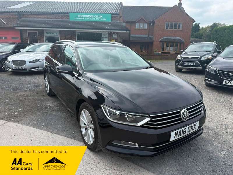 A 2016 VOLKSWAGEN PASSAT SE BUSINESS TDI BLUEMOTION TECH DSG 1 FORMER LADY OWNER 9 STAMP IN THE BOOK IMMACUKATE INSIDE AND OUT A 2016 VOLKSWAGEN PASSAT SE BUSINESS TDI BLUEMOTION TECH DSG 1 FORMER LADY OWNER 9 STAMP IN THE BOOK IMMACUKATE INSIDE AND OUT