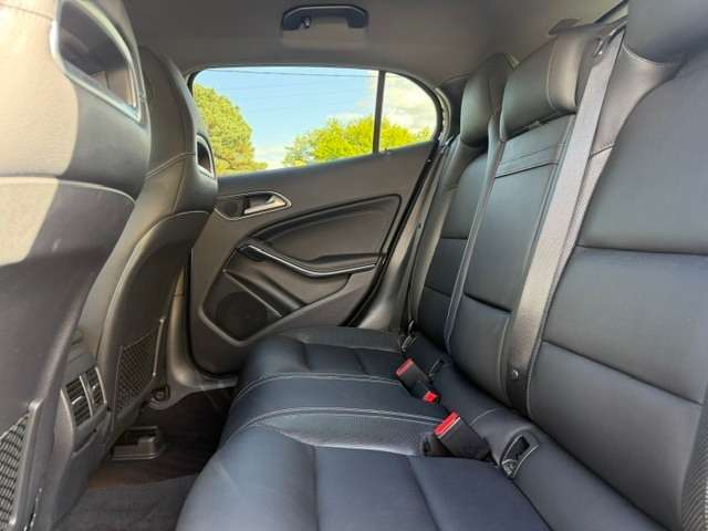 2016 MERCEDES GLA 2016 MERCEDES GLA