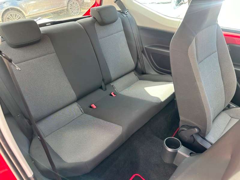 2013 VOLKSWAGEN UP 2013 VOLKSWAGEN UP