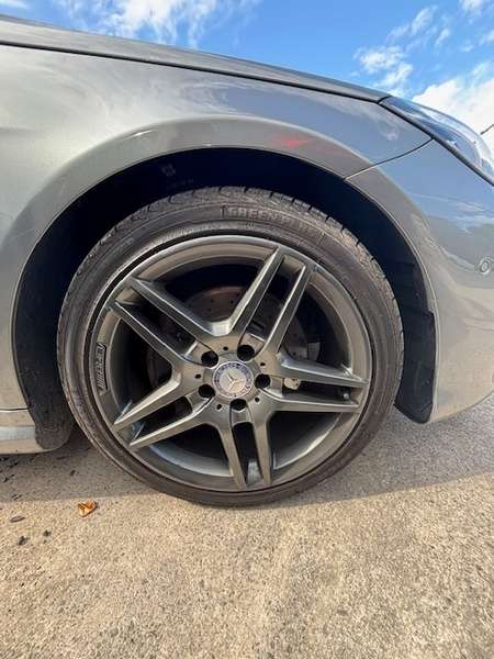 2013 MERCEDES 200 E 2013 MERCEDES 200 E