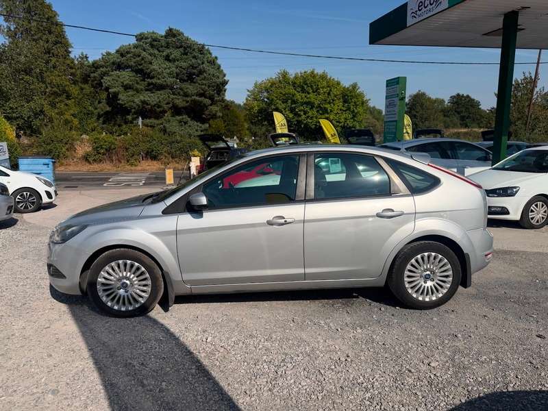 A 2011 FORD FOCUS TITANIUM TDCI A 2011 FORD FOCUS TITANIUM TDCI