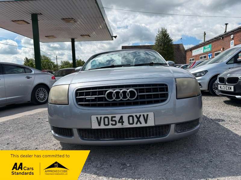 A 2004 AUDI TT ROADSTER QUATTRO (180BHP), SOFTTOP, BOSE SPEAKERS, HEATED SEATS, A/C, WELL LOOKED AFTER A 2004 AUDI TT ROADSTER QUATTRO (180BHP), SOFTTOP, BOSE SPEAKERS, HEATED SEATS, A/C, WELL LOOKED AFTER