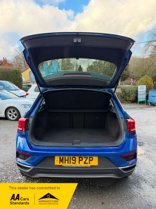 2019 VOLKSWAGEN T-ROC 2019 VOLKSWAGEN T-ROC