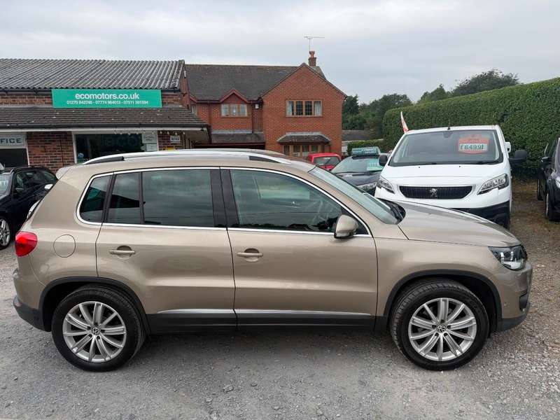 2012 VOLKSWAGEN TIGUAN 2012 VOLKSWAGEN TIGUAN