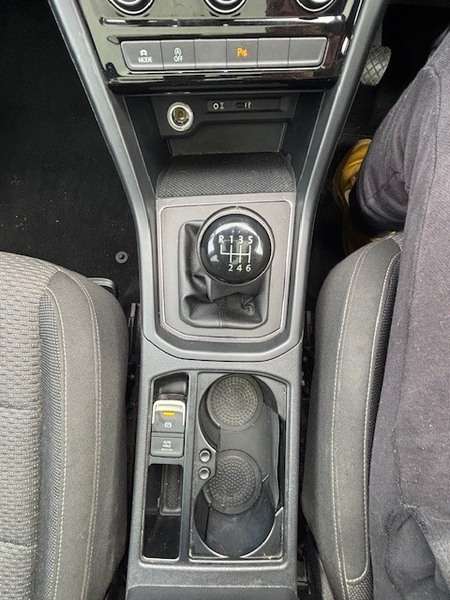 2016 VOLKSWAGEN TOURAN 2016 VOLKSWAGEN TOURAN