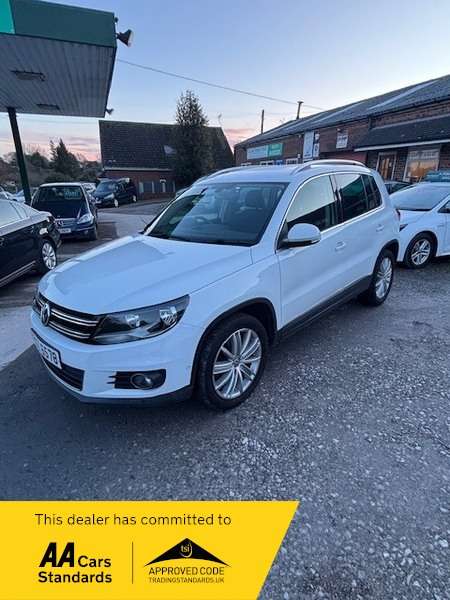 A 2016 VOLKSWAGEN TIGUAN MATCH EDITION TDI BMT-SAT NAVIGATION-FRONT AND REAR PARKING SENSORS-CAMBELT CHANGED IN 2025!! A 2016 VOLKSWAGEN TIGUAN MATCH EDITION TDI BMT-SAT NAVIGATION-FRONT AND REAR PARKING SENSORS-CAMBELT CHANGED IN 2025!!