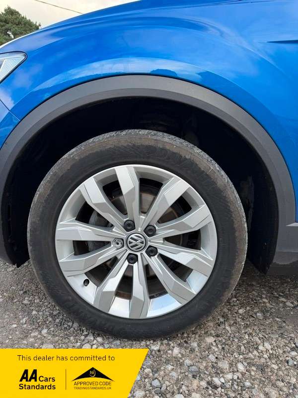 2019 VOLKSWAGEN T-ROC 2019 VOLKSWAGEN T-ROC