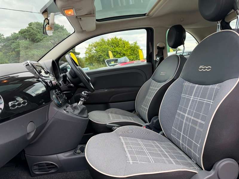 2017 FIAT 500 2017 FIAT 500