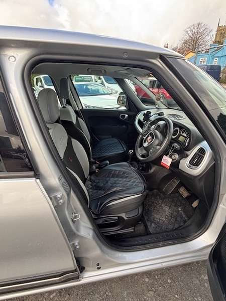 2016 FIAT 500L 2016 FIAT 500L