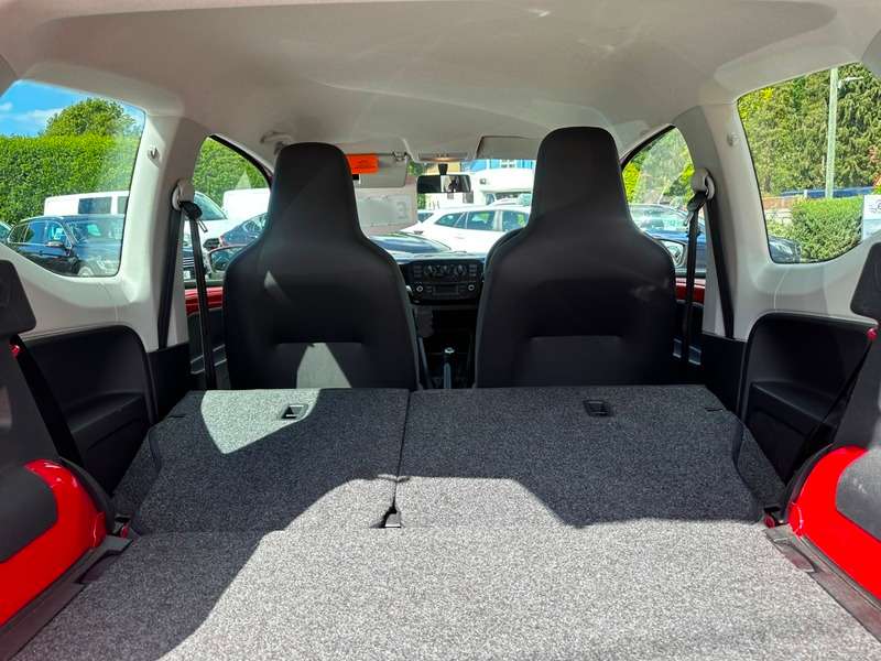 2013 VOLKSWAGEN UP 2013 VOLKSWAGEN UP