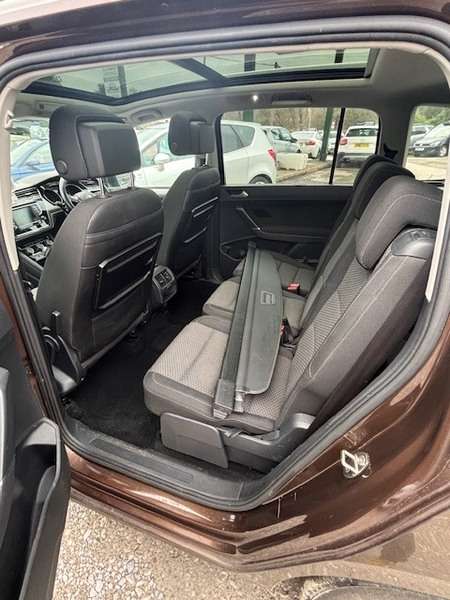 2016 VOLKSWAGEN TOURAN 2016 VOLKSWAGEN TOURAN