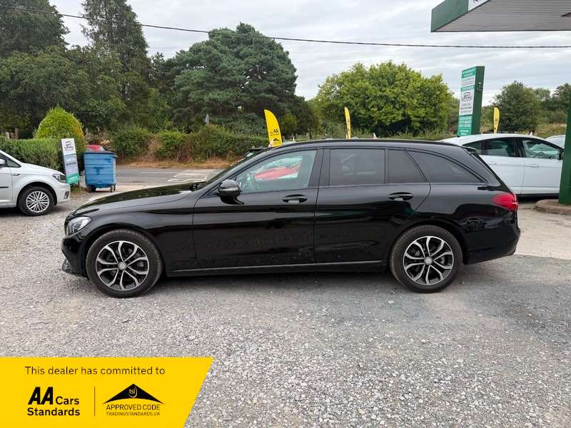 A 2016 MERCEDES C CLASS C220 D SPORT, LIKE NEW, FULL LEATHER, BLUETOOTH, NICE ALLOYS A 2016 MERCEDES C CLASS C220 D SPORT, LIKE NEW, FULL LEATHER, BLUETOOTH, NICE ALLOYS