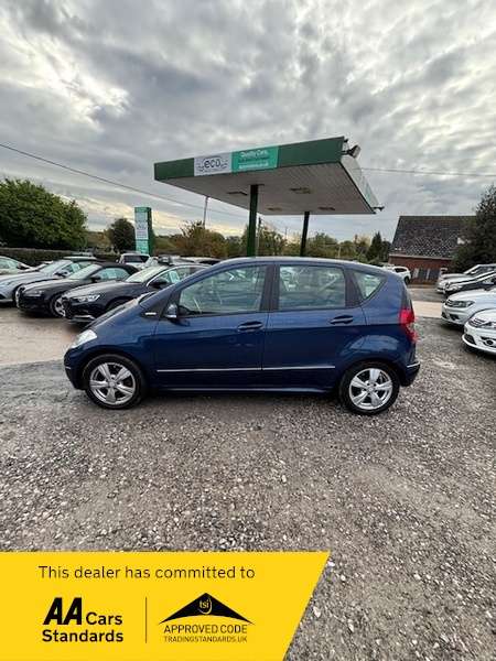 A 2012 MERCEDES A CLASS A160 CDI AVANTGARDE SE-Reasons to Buy - High quality interior - Masses of space inside - Main Dealer Service History-- AUTOMATIC A 2012 MERCEDES A CLASS A160 CDI AVANTGARDE SE-Reasons to Buy - High quality interior - Masses of space inside - Main Dealer Service History-- AUTOMATIC