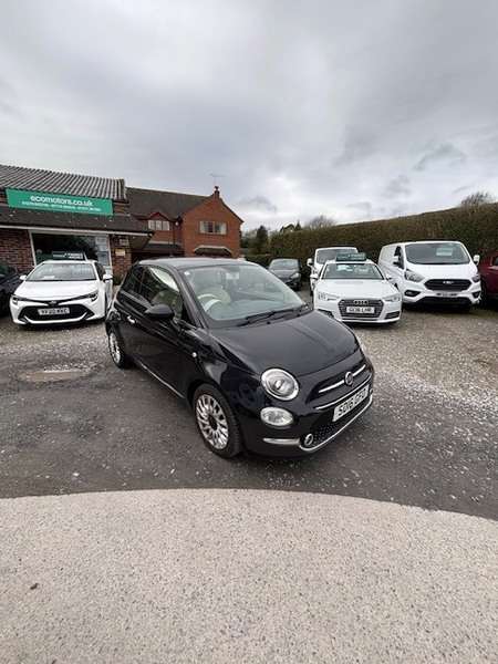 A 2016 FIAT 500 LOUNGE- Edition Pan Roof -Very low mileage - Great MPG 56+ - Low Insurance & Tax (£20) A 2016 FIAT 500 LOUNGE- Edition Pan Roof -Very low mileage - Great MPG 56+ - Low Insurance & Tax (£20)