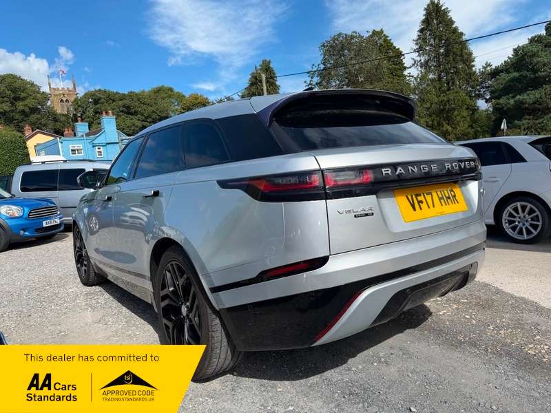 A 2017 LAND ROVER RANGE ROVER VELAR REDUCESE BY £1000 D240 AUTO-SAT NAV-HEATED SEATS-PANORAMIC ROOF-UPGRADED SOUND SYS-PARKING CAMERA-MAIN DEALER SERVICE HIS A 2017 LAND ROVER RANGE ROVER VELAR REDUCESE BY £1000 D240 AUTO-SAT NAV-HEATED SEATS-PANORAMIC ROOF-UPGRADED SOUND SYS-PARKING CAMERA-MAIN DEALER SERVICE HIS