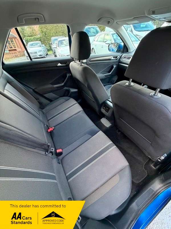 2019 VOLKSWAGEN T-ROC 2019 VOLKSWAGEN T-ROC