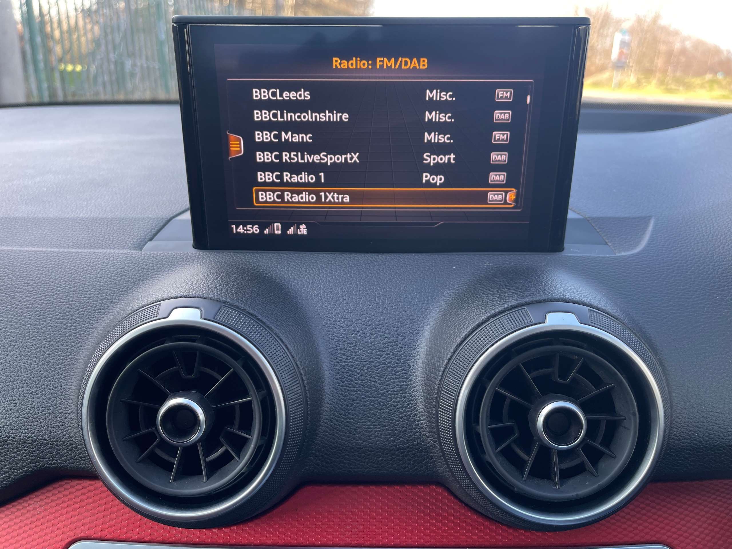 2017 AUDI Q2 2017 AUDI Q2